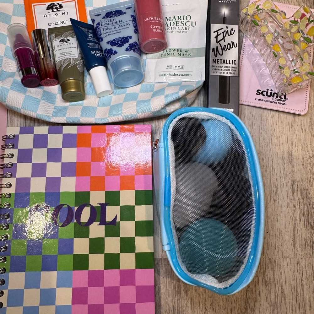 Mixed beauty & lifestyle bundle - Picture 2 of 5